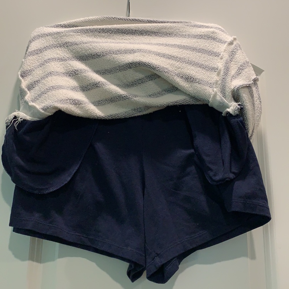 JONES NEW YORK SIZE S SUPER CUTE & NEW SKORT - Picture 4 of 9